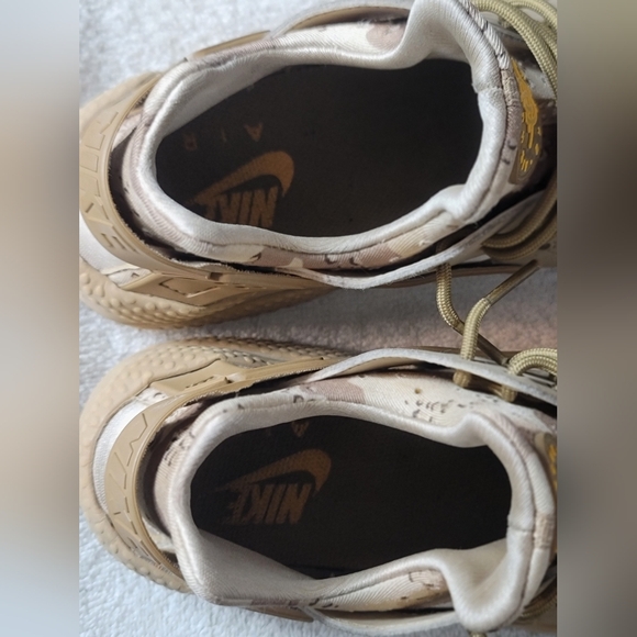 NIKE AIR HUARACHE RUN PRM "DESERT CAMO" Mens 10.5 Good Shape FAST SHIPPER - Picture 9 of 10
